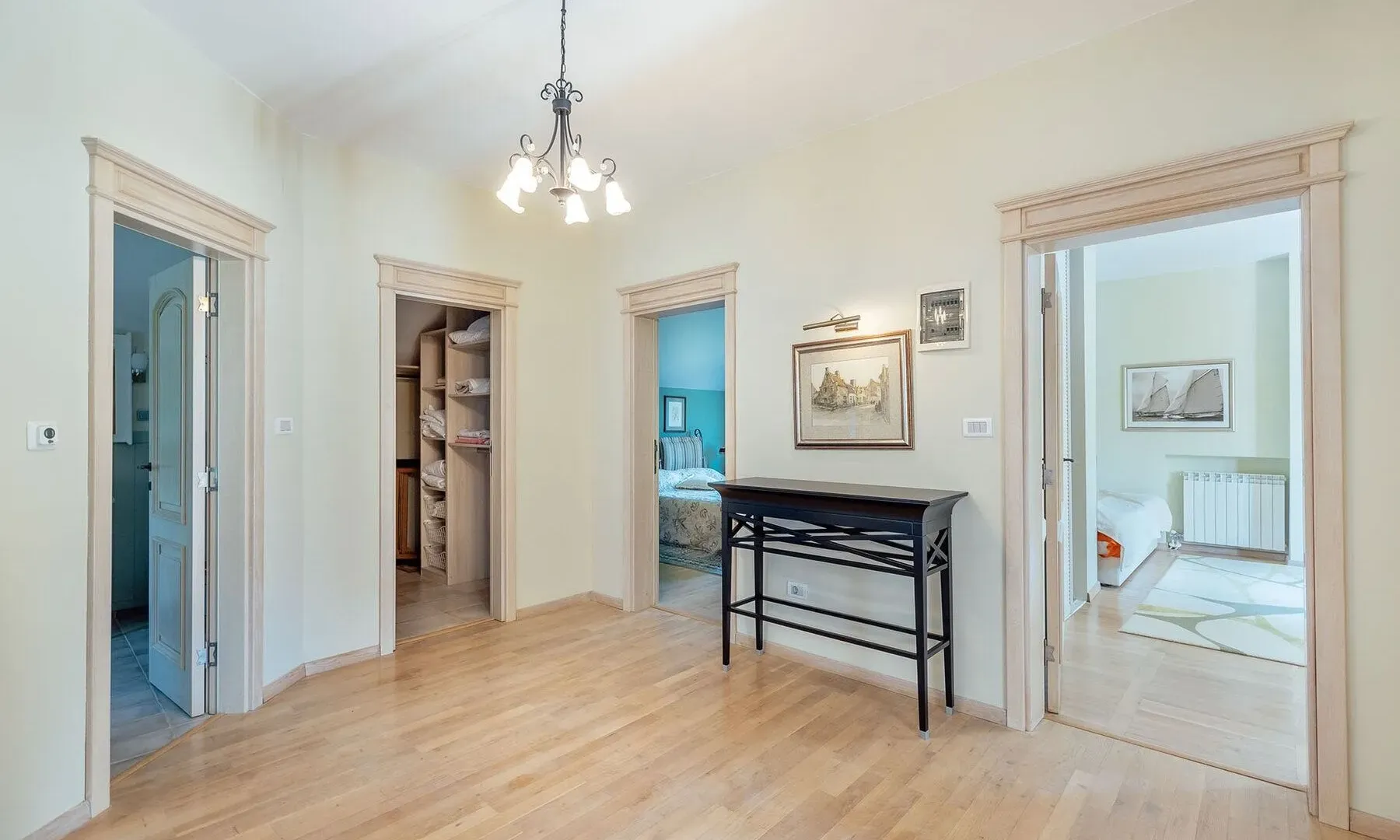 Sale, house, 354m², Kotor, Crna Gora