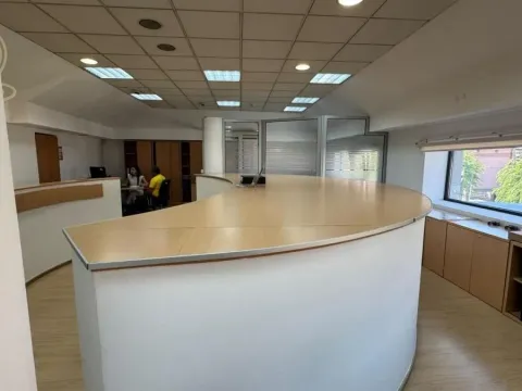 Rent, office space, 202m², Centar, Kragujevac - image 5