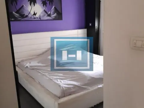 Prodaja, jednosoban stan, 49m², Centar, Kragujevac - image 9