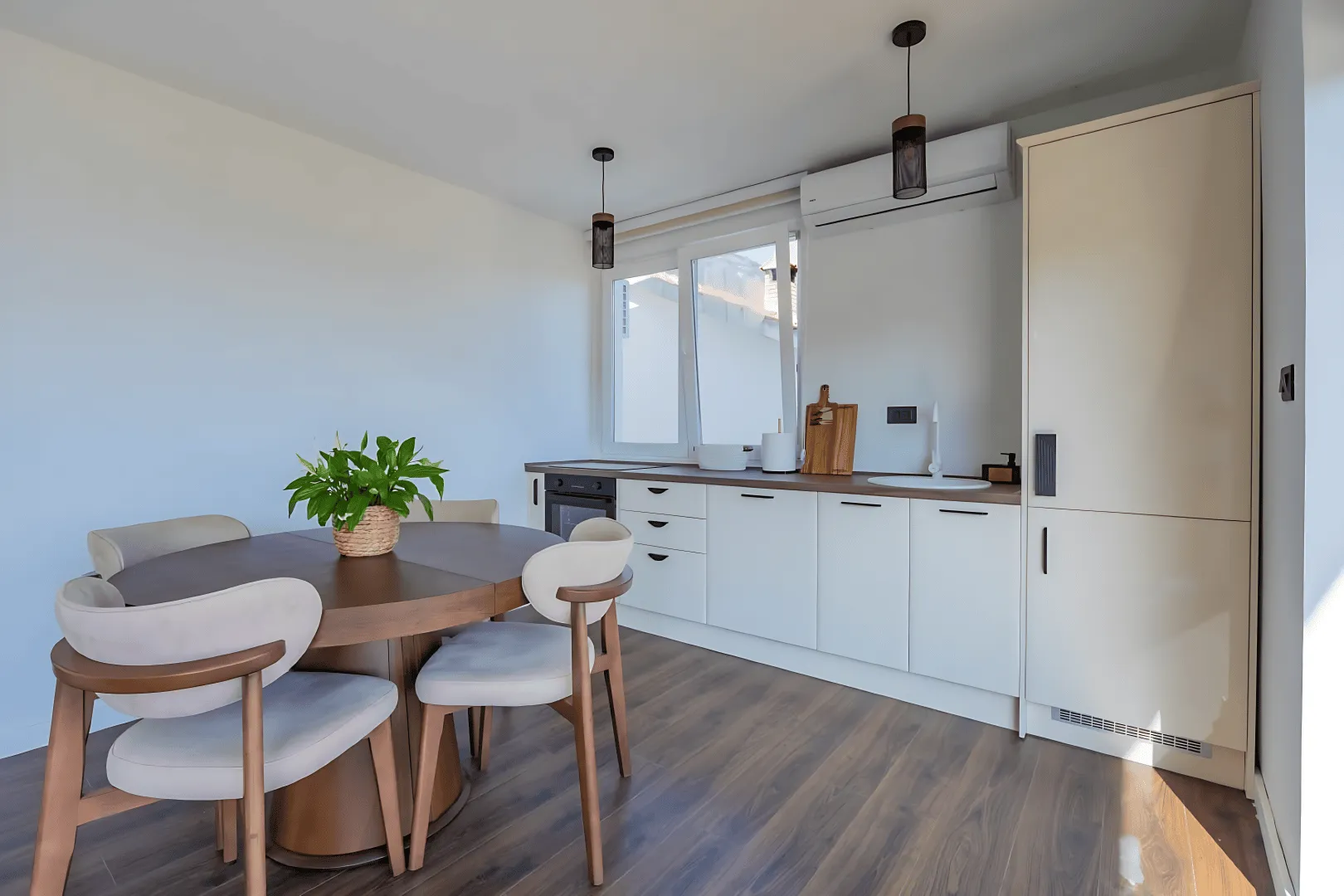 Prodaja, kuća, 293m², Markovići, Budva