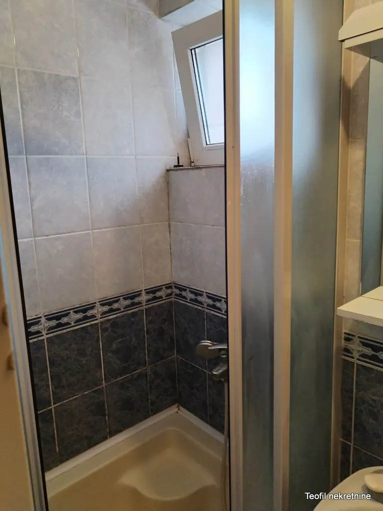 Rent, two bedroom apartment, 50m², Kanarevo Brdo, Beograd