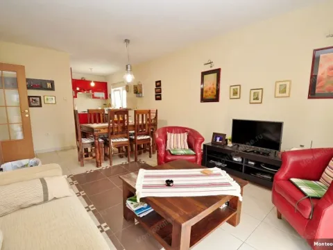 Prodaja, kuća, 306m², Prčanj, Kotor - image 10