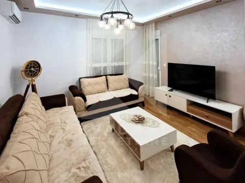 Izdavanje, dvosoban stan, 66m², Zabjelo, Podgorica - image 1