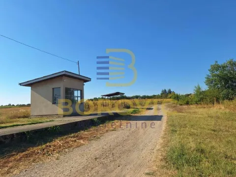 Prodaja, kuća, 120m², Tulari, Ub - image 9