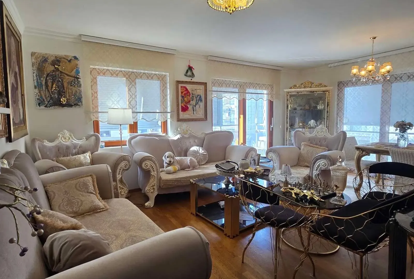 Prodaja, trosoban stan, 120m², Tološka šuma, Podgorica