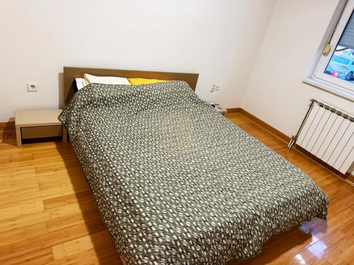 Izdavanje, jednosoban stan, 53m², Nova Detelinara, Novi Sad Sve Podlokacije