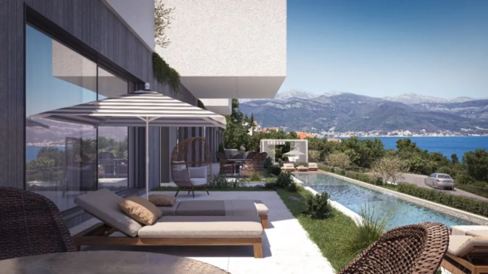 Prodaja, dvosoban stan, 157m², Krašići, Tivat