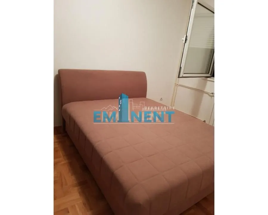 Izdavanje, dvosoban stan, 62m², Palilula Sve Podlokacije, Beograd
