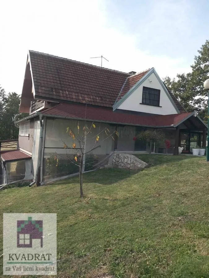Sale, house, 148m², Lučani, Srbija