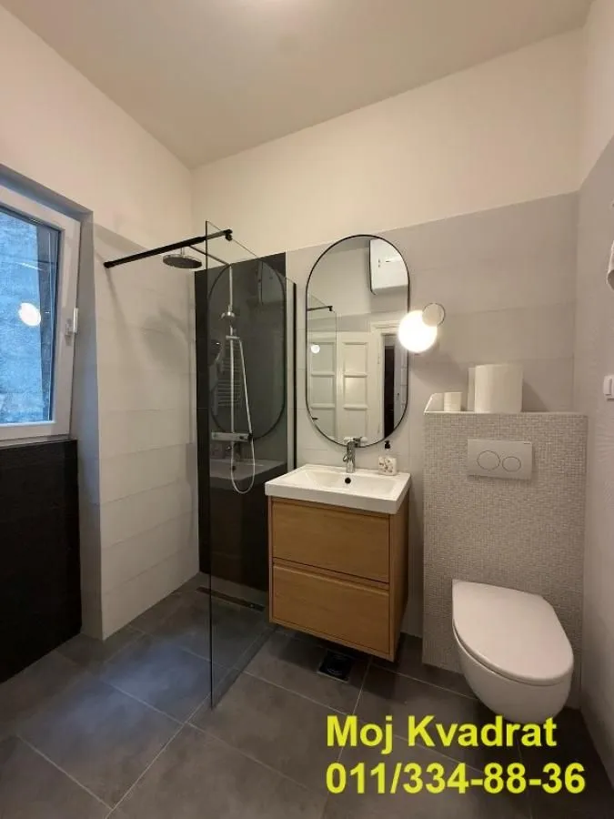 Izdavanje, trosoban stan, 70m², Stari Grad, Beograd