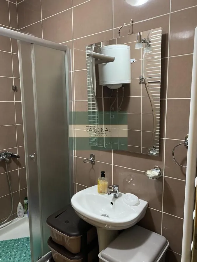 Prodaja, jednosoban stan, 41m², Centar, Čajetina