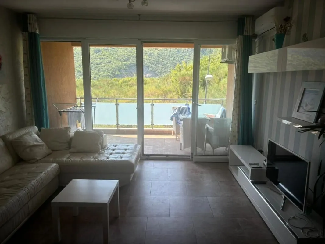 Sale, two bedroom apartment, 68m², Bečići, Budva