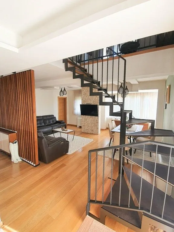 Sale, four bedroom apartment, 154m², Zabjelo, Podgorica