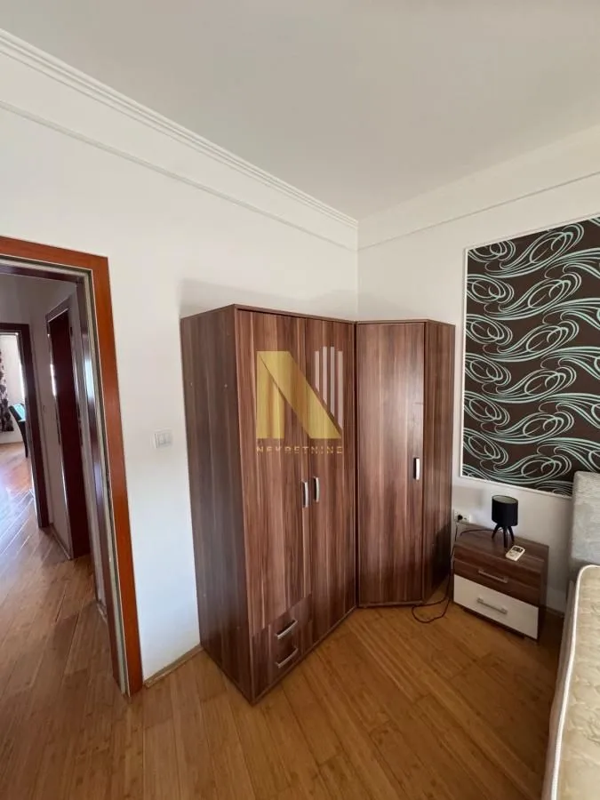 Izdavanje, dvosoban stan, 56m², Novi Sad, Srbija
