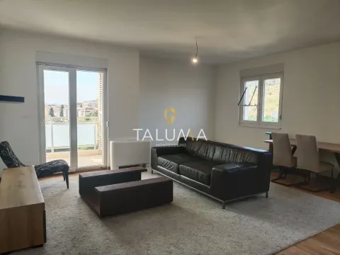 Prodaja, dvosoban stan, 101m², Zagorič, Podgorica