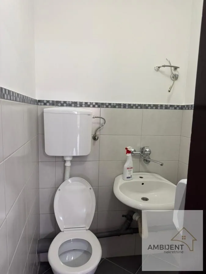 Rent, office space, 150m², Centar, Pančevo
