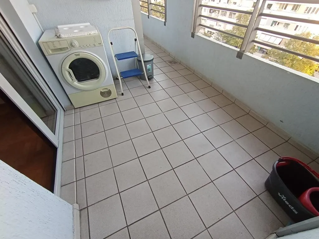 Izdavanje, dvosoban stan, 80m², Preko Morače, Podgorica