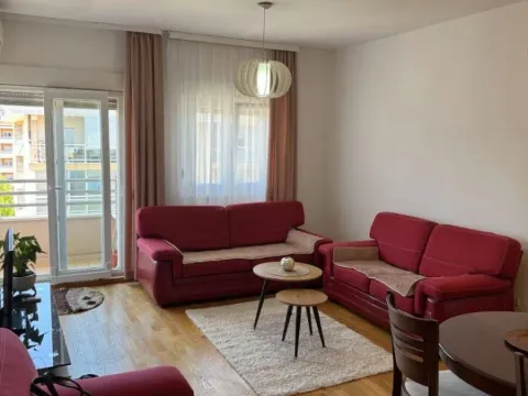 Prodaja, stan, 51m², City Kvart, Podgorica - image 2