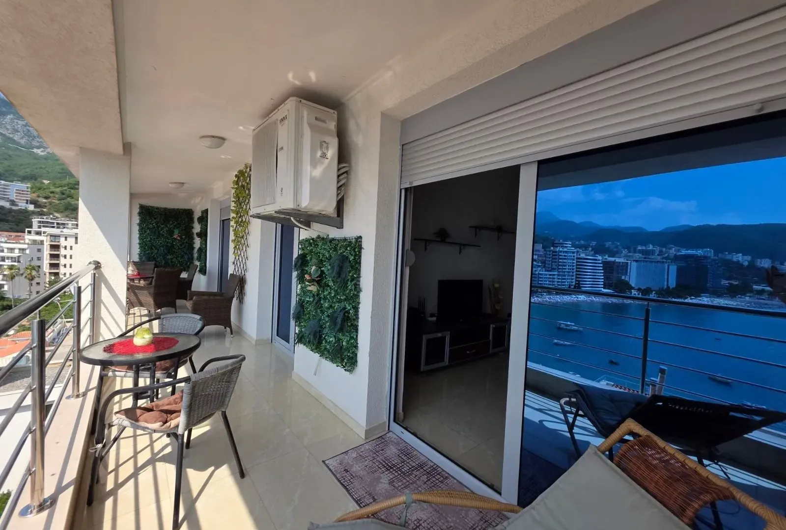Sale, two bedroom apartment, 85m², Rafailovići, Budva
