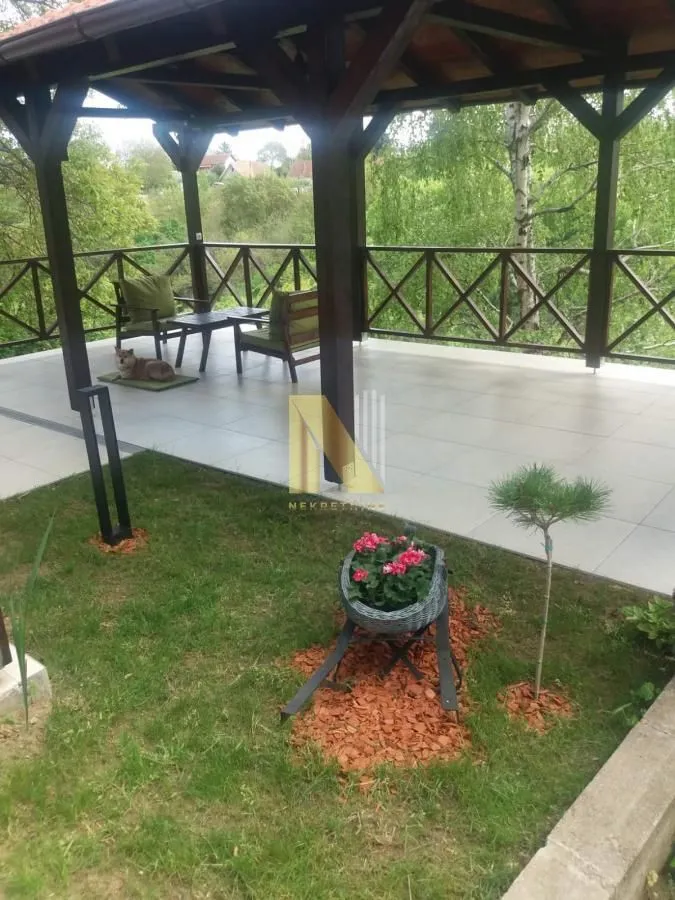 Prodaja, kuća, 94m², Čortanovci, Inđija