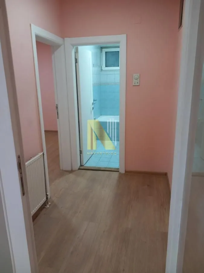 Prodaja, dvosoban stan, 44m², Sajmište, Novi Sad