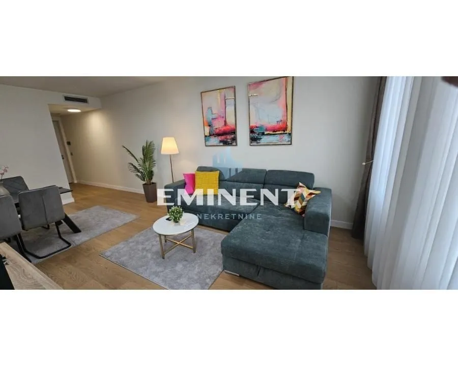 Izdavanje, dvosoban stan, 56m², Novi Beograd Blok 65, Novi Beograd Sve Podlokacije