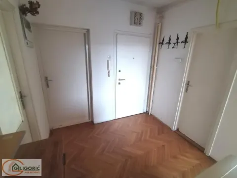 Sale, three bedroom apartment, 77m², Šumice, Beograd - image 7