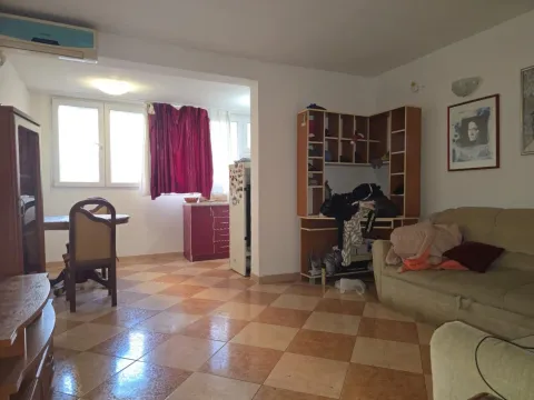 Prodaja, jednosoban stan, 30m², Škaljari, Kotor - image 2