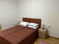 Izdavanje, dvosoban stan, 80m², Kalimanj, Tivat - image 4