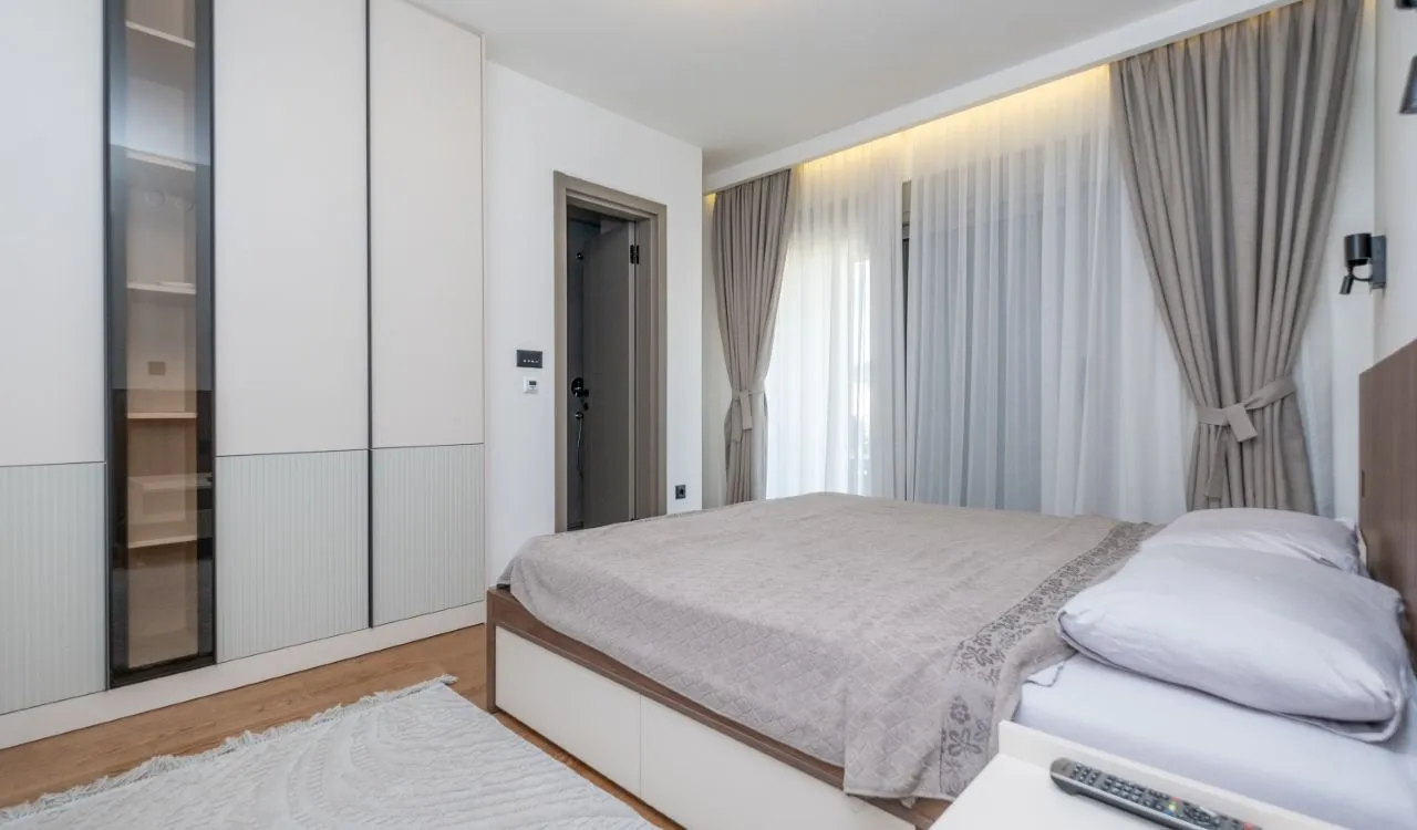 Rent, house, 280m², Stari Aerodrom, Podgorica