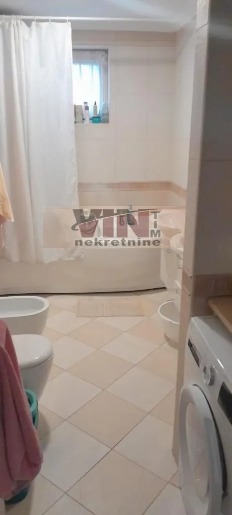 Prodaja, četvorosoban stan, 155m², Voždovačka Crkva, Voždovac Sve Podlokacije