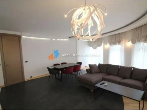 Izdavanje, četvorosoban stan, 150m², Savski Venac, Beograd - image 3