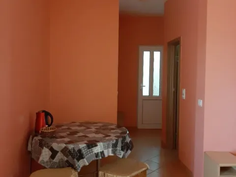 Izdavanje, jednosoban stan, 28m², Šušanj, Bar - image 6