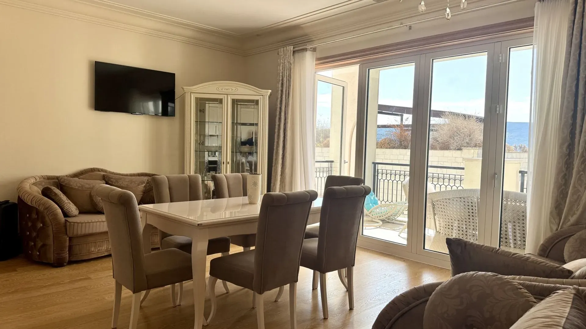 Prodaja, dvosoban stan, 95m², Porto Montenegro, Tivat