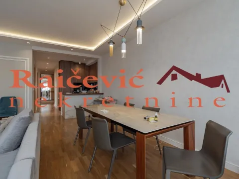 Izdavanje, četvorosoban stan, 98m², Crveni Krst, Beograd - image 5