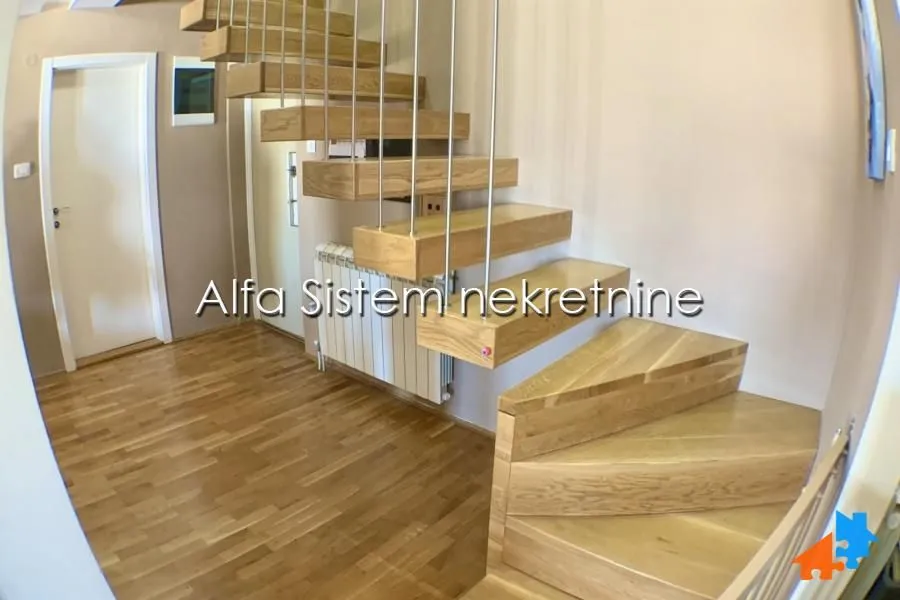 Sale, apartment, 157m², Đeram Pijaca, Beograd