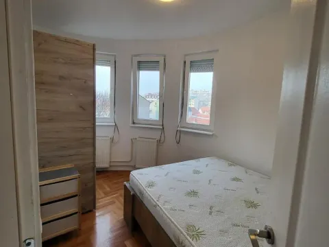 Izdavanje, jednosoban stan, 40m², Niš, Srbija - image 4