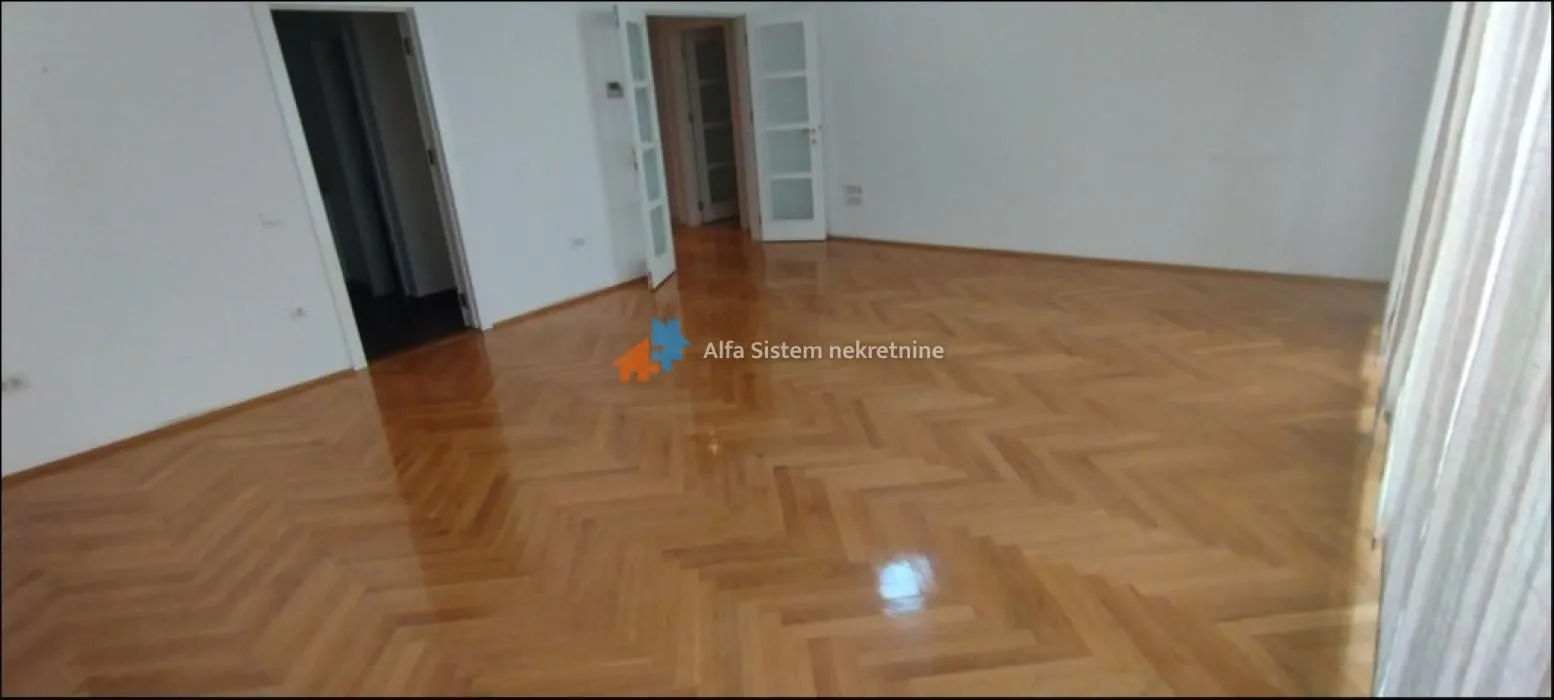 Rent, three bedroom apartment, 110m², Vračar Hram, Vračar Sve Podlokacije