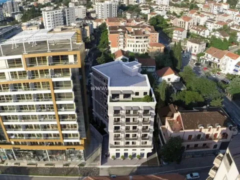 Sale, one bedroom apartment, 47m², Budva, Crna Gora - image 4