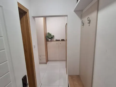 Sale, three bedroom apartment, 89m², Drpe Mandića, Podgorica - image 9