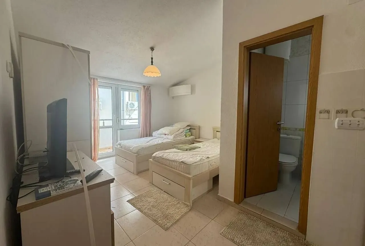 Prodaja, četvorosoban stan, 176m², Petrovac, Budva