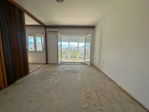 Prodaja, dvosoban stan, 80m², Zabjelo, Podgorica - image 1