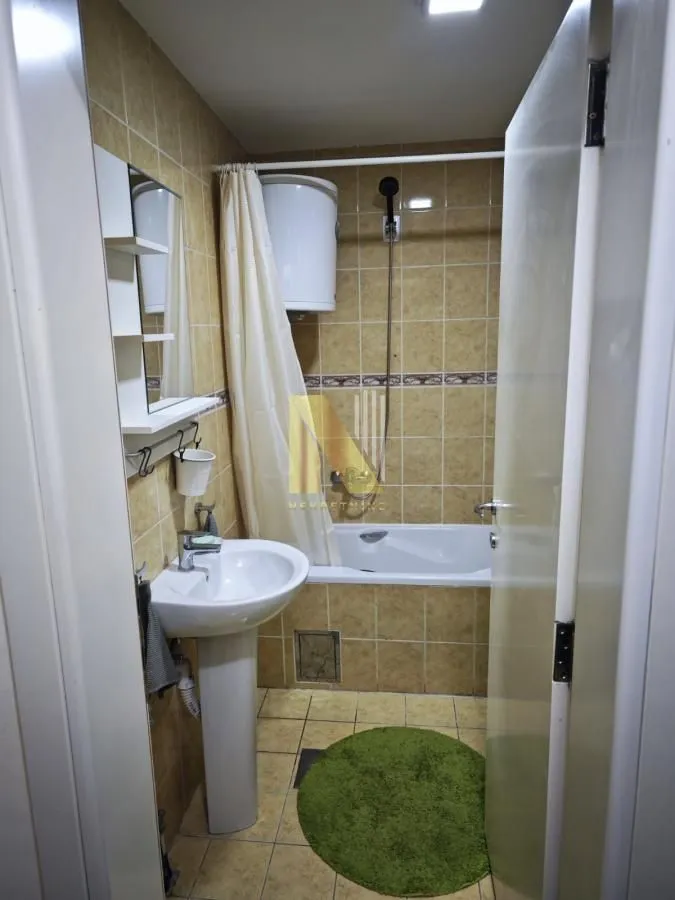 Rent, one bedroom apartment, 43m², Grbavica, Novi Sad Sve Podlokacije