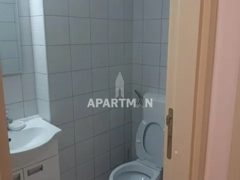 Izdavanje, trosoban stan, 83m², Voždovac Sve Podlokacije, Beograd - image 13