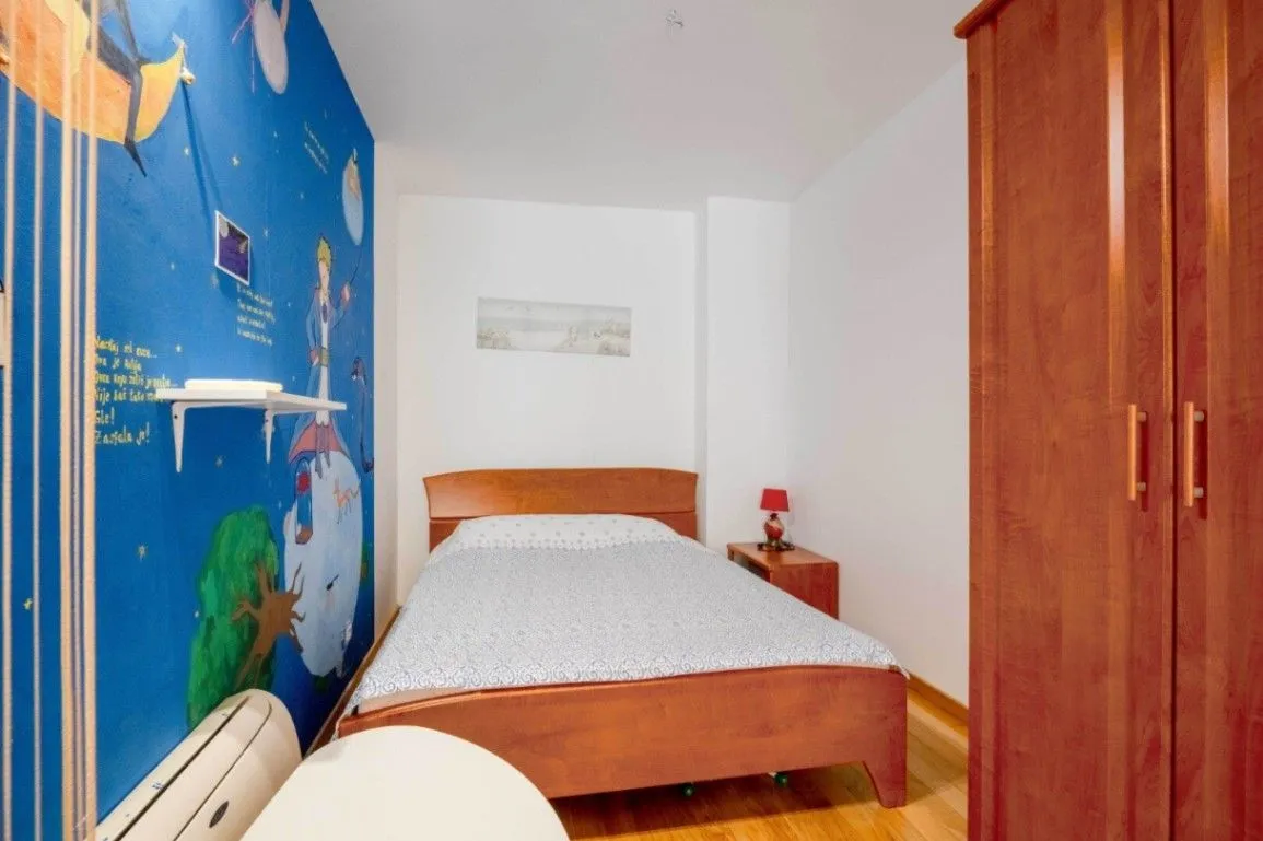 Prodaja, dvosoban stan, 74m², Rozino, Budva