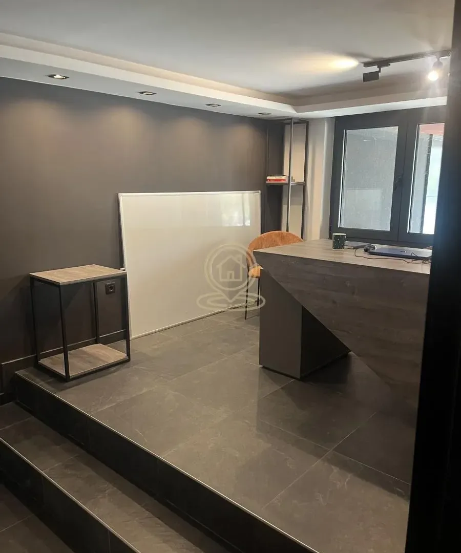 Prodaja, dvosoban stan, 74m², Banatić, Novi Sad Sve Podlokacije