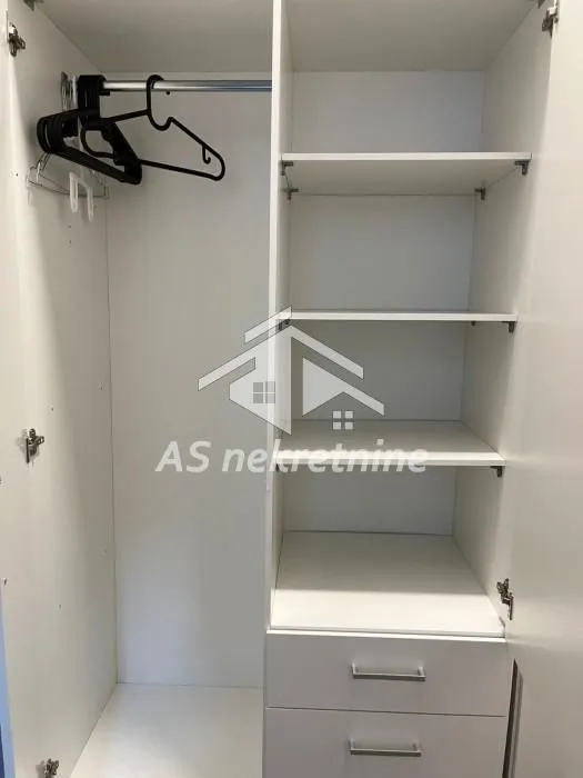 Izdavanje, dvosoban stan, 59m², Novi Beograd Blok 22, Novi Beograd Sve Podlokacije