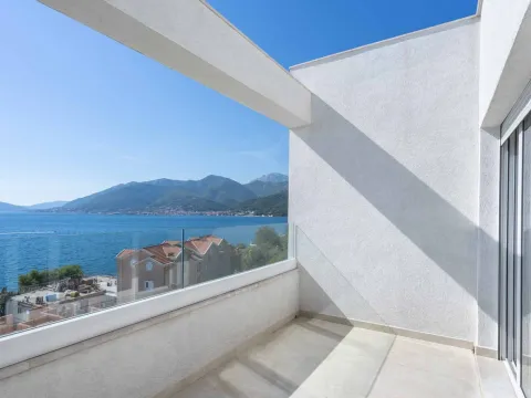 Prodaja, stan, 66m², Tivat, Crna Gora - image 5