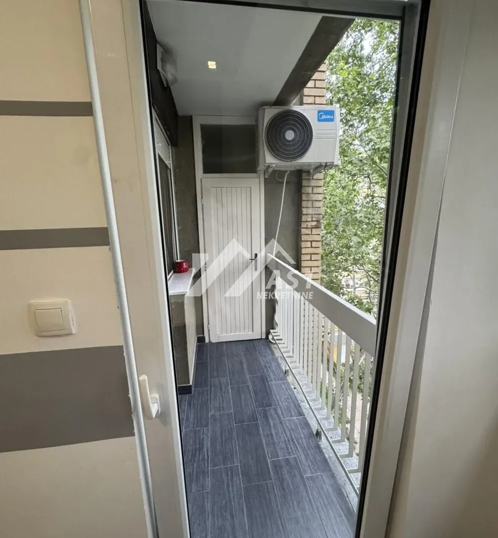 Izdavanje, dvosoban stan, 65m², Liman 3, Novi Sad Sve Podlokacije