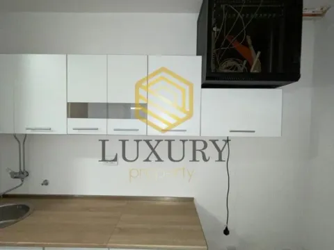 Rent, office space, 220m², Stara Varoš, Podgorica - image 7